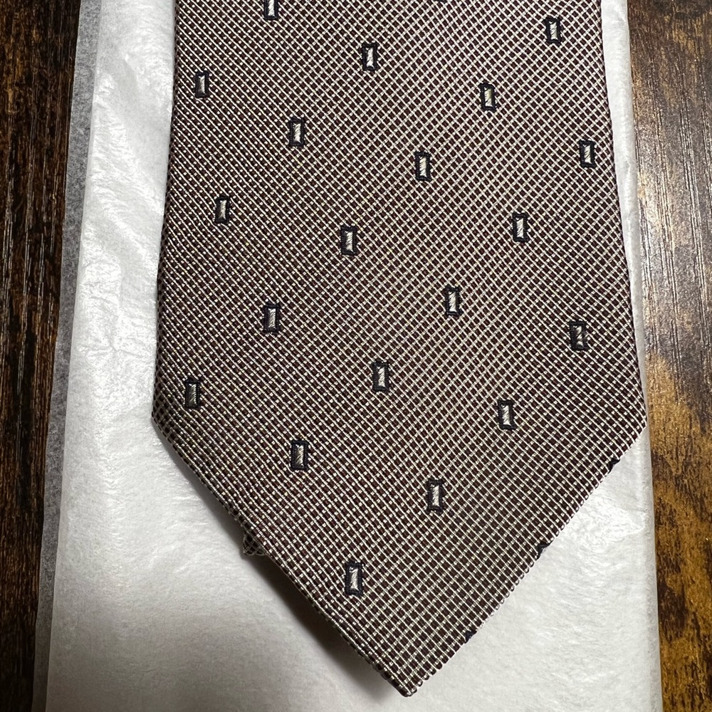 Daniel Cremieux 100% Soie Silk Tie NWOT